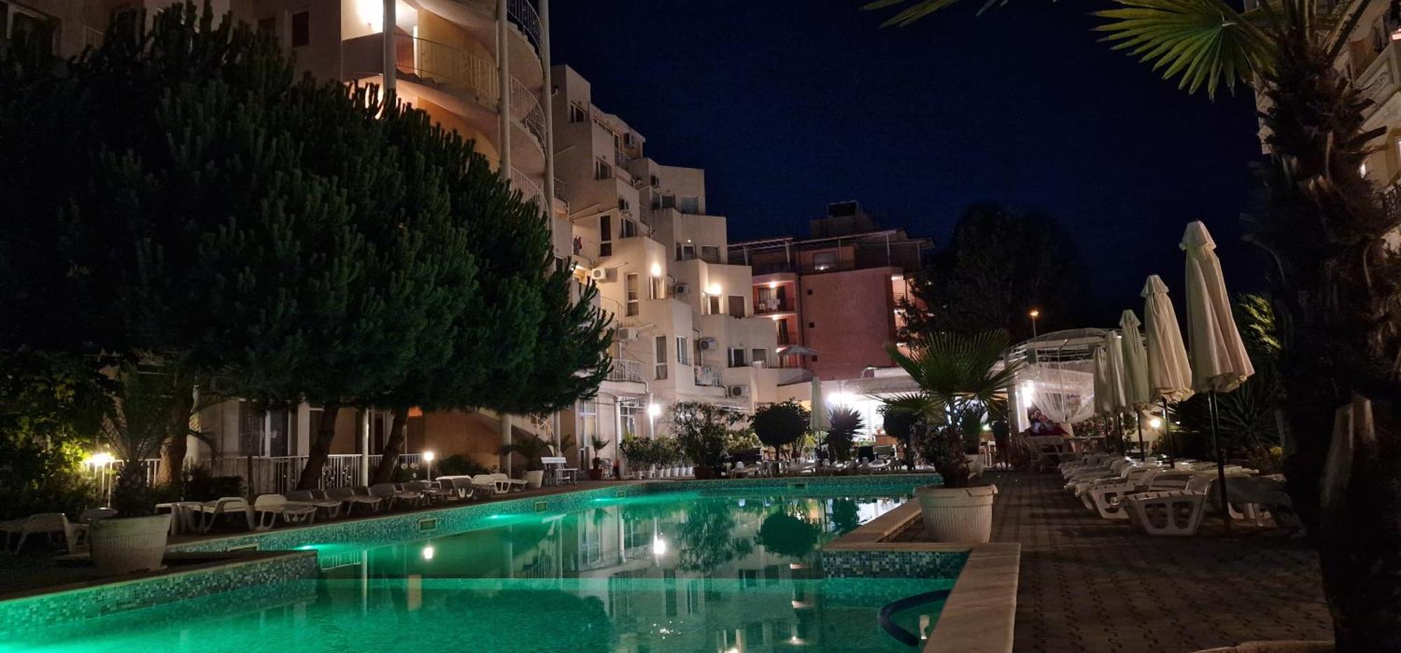 Vanilla Garden Apartments Солнечный берег Экстерьер фото